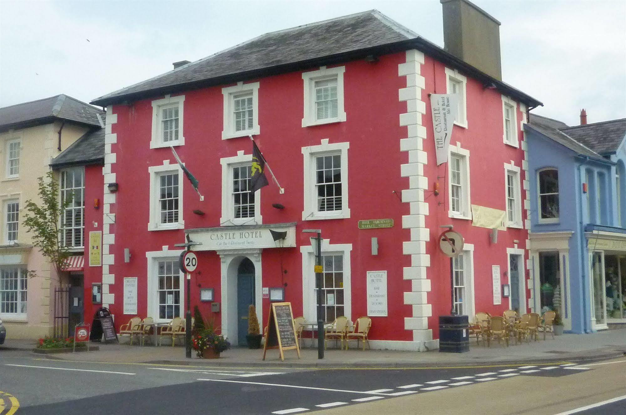 Castle Hotel Aberaeron Bagian luar foto